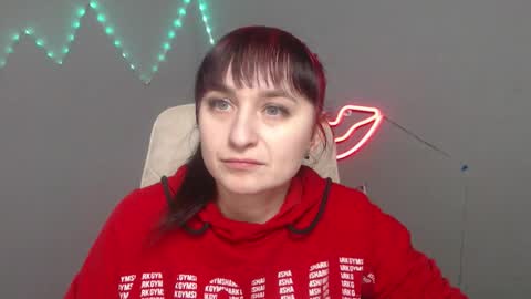 ninaflawlees online show from March 1, 1:13 pm