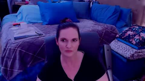 Nina Jaymes online show from May 11, 9:45 pm