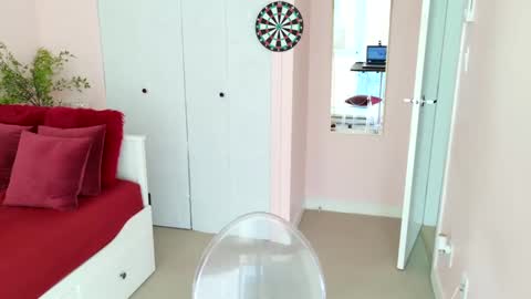 Snapshot of ninaoneil chatting on December 7, 10:06 pm NinaOneil online show from December 7, 10:06 pm