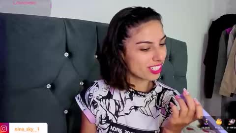 ninasky19 online show from November 14, 11:57 pm