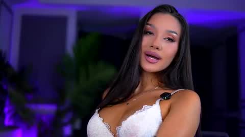 Ninna online show from June 12, 7:24 pm