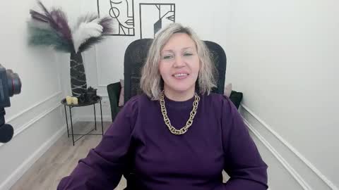 ninastarle online show from November 30, 4:38 am