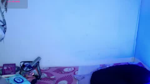 Snapshot of ninatinydoll1 chatting on July 20, 11:45 am ninatinydoll1 online show from July 20, 11:45 am