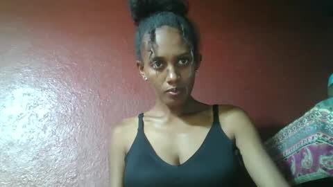 ninie246746 online show from February 9, 2:50 pm