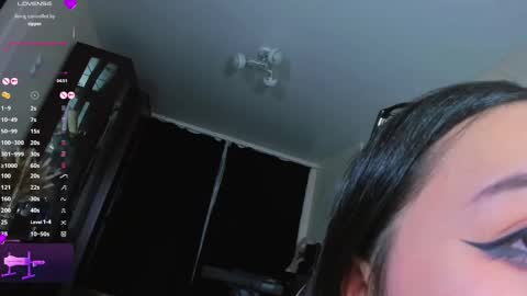 Snapshot of ninjahun chatting on February 16, 9:16 pm Yumi  ig yumibaee online show from February 16, 9:16 pm