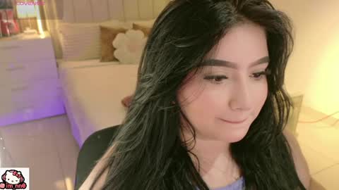 Nina online show from May 13, 1:19 pm