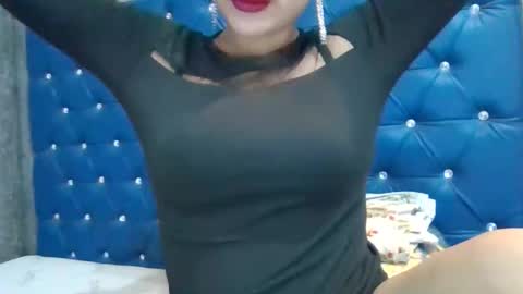 Snapshot of nisha_baby chatting on November 18, 4:50 am Nishu online show from November 18, 4:50 am