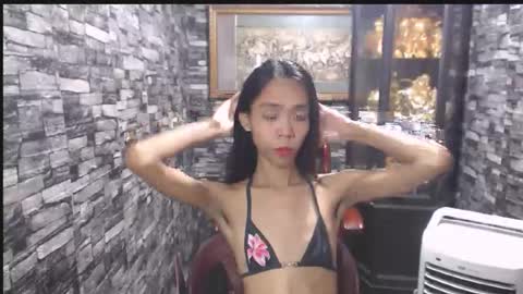 Snapshot of nisha_rose23 chatting on May 17, 2:57 pm nisha_rose23 online show from May 17, 2:57 pm
