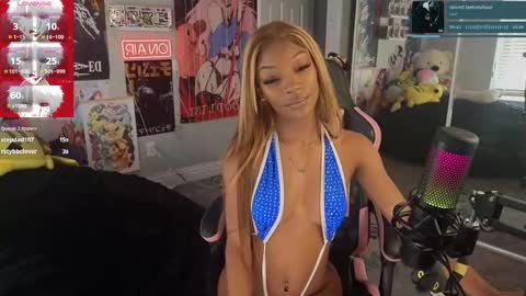 NIVIA WOLFE online show from March 4, 2:42 pm