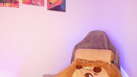 Snapshot of nix_taylor chatting on November 5, 11:16 pm Nix online show from November 5, 11:16 pm