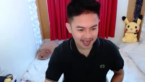 Snapshot of njay_16 chatting on April 3, 8:01 am njay_16 online show from April 3, 8:01 am