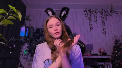 Snapshot of nloraaa chatting on January 19, 12:06 am Tears Lora online show from January 19, 12:06 am