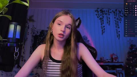 Snapshot of nloraaa chatting on February 2, 4:48 am Tears Lora online show from February 2, 4:48 am