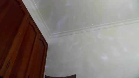 Snapshot of nm307003 chatting on September 29, 1:44 am Nicols online show from September 29, 1:44 am