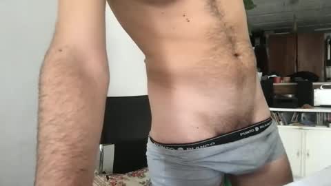 Snapshot of nnatural94 chatting on September 29, 9:14 am nnatural94 online show from September 29, 9:14 am