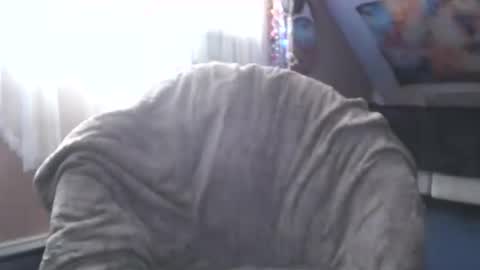 Leah online show from January 15, 2:21 pm