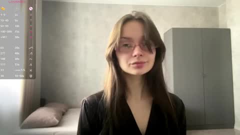 Snapshot of no_rose_without_a_thorn chatting on May 16, 3:47 am Nora online show from May 16, 3:47 am