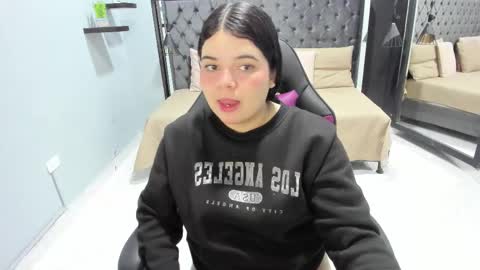 Noa online show from March 15, 11:49 am