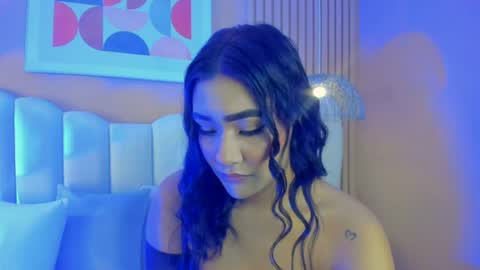 Noa online show from June 12, 2:54 am