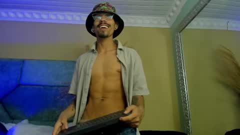 Noah online show from June 20, 4:48 am