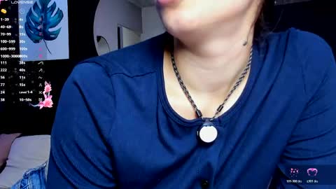 Snapshot of noah25_ chatting on May 20, 3:24 am Noah online show from May 20, 3:24 am