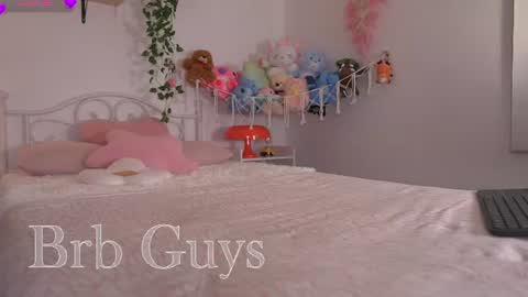 noah__23 online show from June 14, 10:56 pm