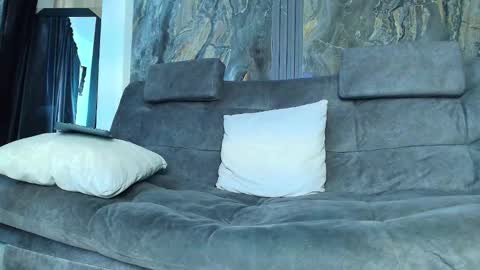 noah_blackk online show from February 7, 2:21 pm