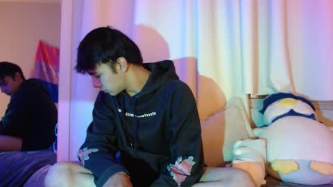 Snapshot of noah_blaze chatting on October 5, 11:35 pm Noah Blaze online show from October 5, 11:35 pm