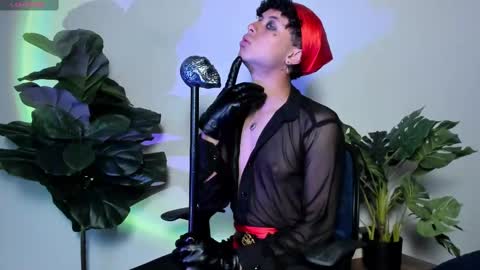 noah_dupont_ online show from October 1, 8:59 pm