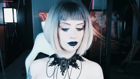 Snapshot of noah_elmer chatting on December 20, 8:34 pm REAL name LiaDM are always open online show from December 20, 8:34 pm