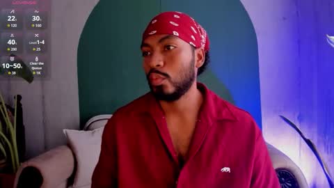 Snapshot of noah_jones__ chatting on January 19, 4:00 pm Noah online show from January 19, 4:00 pm