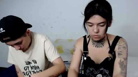 Snapshot of noah_martini chatting on February 9, 3:01 pm noah hehim online show from February 9, 3:01 pm