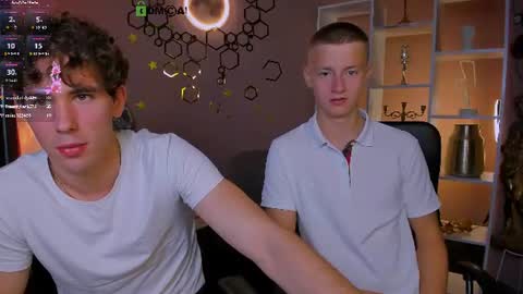 Snapshot of noah_nero chatting on July 15, 7:08 pm Noah online show from July 15, 7:08 pm