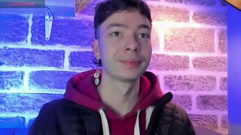    online show from September 16, 12:39 pm