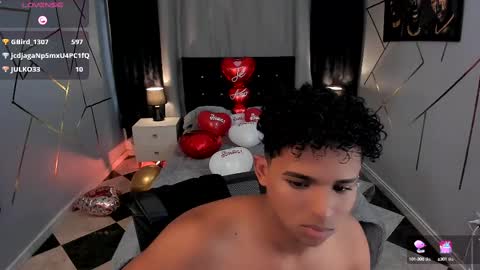 Snapshot of noah_smith04 chatting on February 15, 9:48 pm noah_smith04 online show from February 15, 9:48 pm