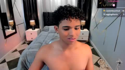 Snapshot of noah_smith04 chatting on February 26, 4:14 pm noah_smith04 online show from February 26, 4:14 pm