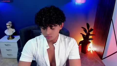 Snapshot of noah_smith04 chatting on October 14, 12:06 pm noah_smith04 online show from October 14, 12:06 pm