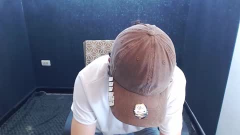 Snapshot of noah_sokolov chatting on November 8, 3:56 pm noah_sokolov online show from November 8, 3:56 pm