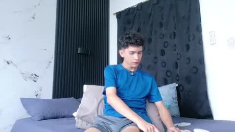 Snapshot of noah_tyler_ chatting on July 12, 3:14 pm noah tyler online show from July 12, 3:14 pm