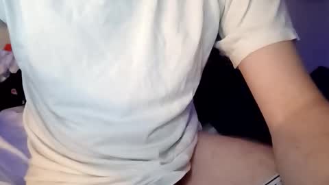 Snapshot of noah_wesley chatting on November 24, 8:47 am Noah Wesley online show from November 24, 8:47 am