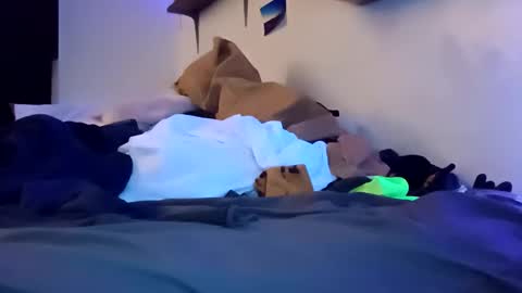 Noah Wesley online show from February 5, 8:41 am