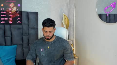 Noah online show from February 15, 12:54 pm