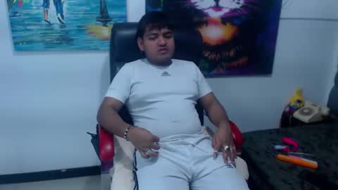 noahdeepthroatt online show from March 17, 4:50 am