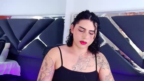 Snapshot of noahmonroe_11 chatting on September 28, 9:20 pm noahmonroe_11 online show from September 28, 9:20 pm