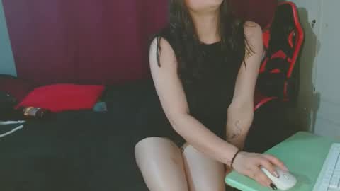 Snapshot of noamartin_ chatting on January 5, 3:32 am Noamartin online show from January 5, 3:32 am