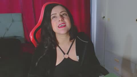 Noamartin online show from February 2, 10:41 pm