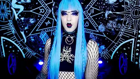 Snapshot of noamy_666 chatting on February 28, 3:48 am caroline online show from February 28, 3:48 am