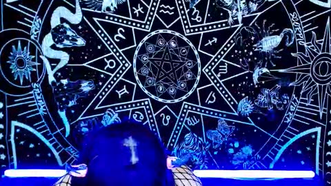 Snapshot of noamy_666 chatting on November 19, 12:32 am caroline online show from November 19, 12:32 am