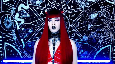 Snapshot of noamy_666 chatting on November 20, 12:11 am caroline online show from November 20, 12:11 am