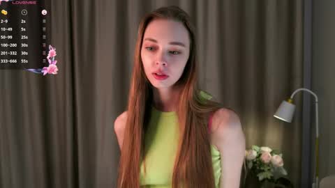 Snapshot of nobukohittle chatting on May 7, 8:14 pm Emmy online show from May 7, 8:14 pm